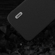 Custodia in pelle per iPhone 15 Plus e 15