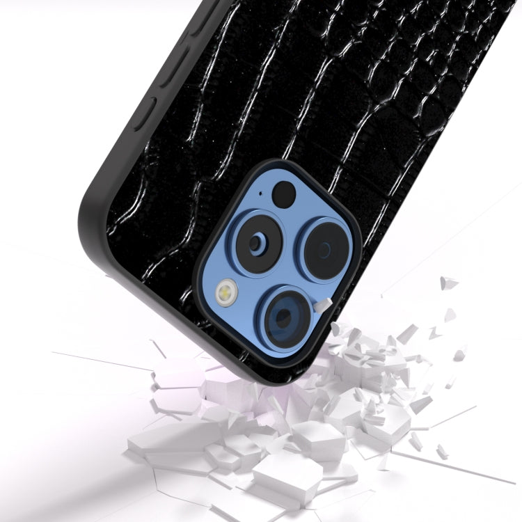 Custodia in vera pelle con motivo a coccodrillo per iPhone 16 e 1