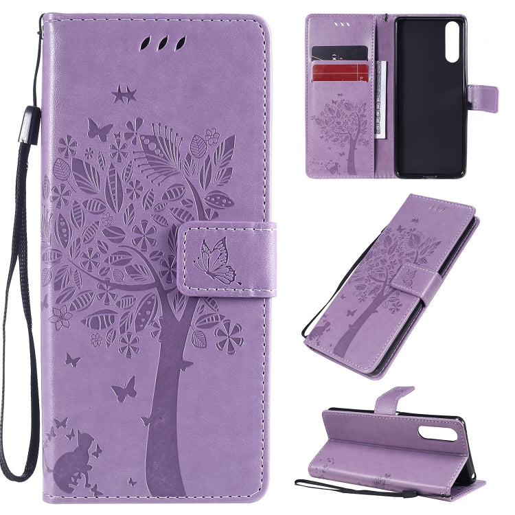Custodia in pelle a ribalta orizzontale con motivo in rilievo albero e gatto con supporto e fessure per carte, portafoglio e cordino, For Sony Xperia L4, For Sony Xperia 10 II