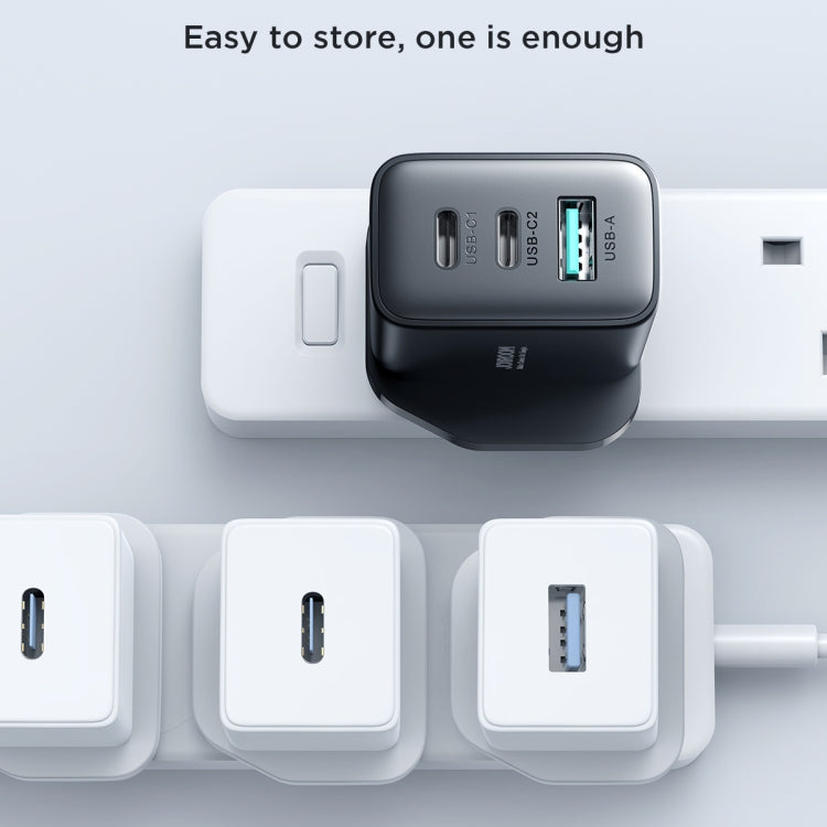 Caricatore rapido doppio USB-C e USB 32W per smartphone