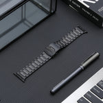 Cinturino in acciaio al titanio con fibbia di sicurezza, For Apple Watch Series 8 41mm, For Apple Watch Series 8 45mm, For Apple Watch SE 40mm, For Apple Watch SE 44mm, For Apple Watch Series 7 41mm, For Apple Watch Series 7 45mm                       ...