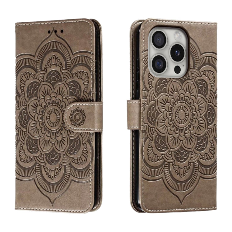 Custodia in pelle con motivo mandala per iPhone 16 Pro Max