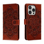 Custodia in pelle con motivo mandala per iPhone 16 Pro Max