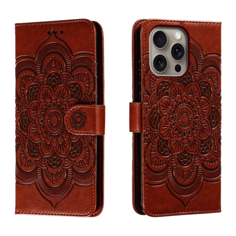 Custodia in pelle con motivo mandala per iPhone 16 Pro Max