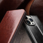 Custodia per telefono QIALINO classica in vera pelle, For iPhone 15