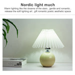 Paralume pieghettato Accogliente luce notturna da comodino Moderna lampada da scrivania in ceramica 220V