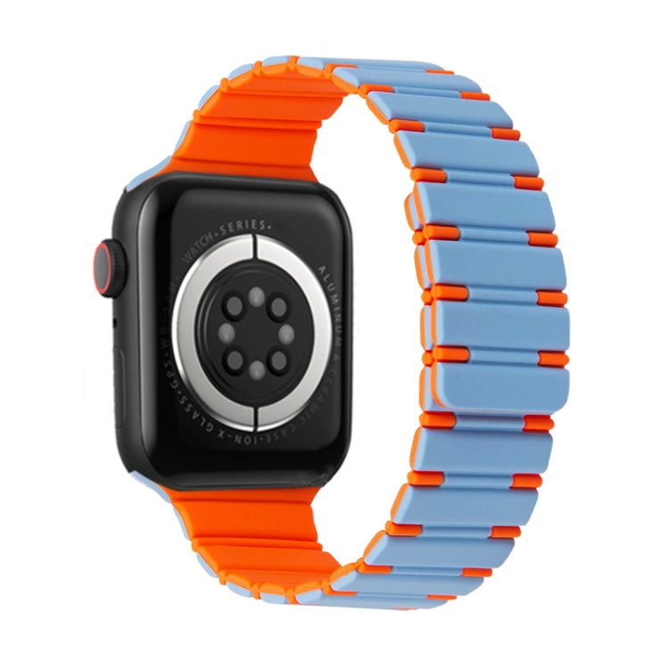 Cinturino magnetico in silicone bicolore, For Apple Watch SE 2023 44mm, For Apple Watch SE 2023 40mm