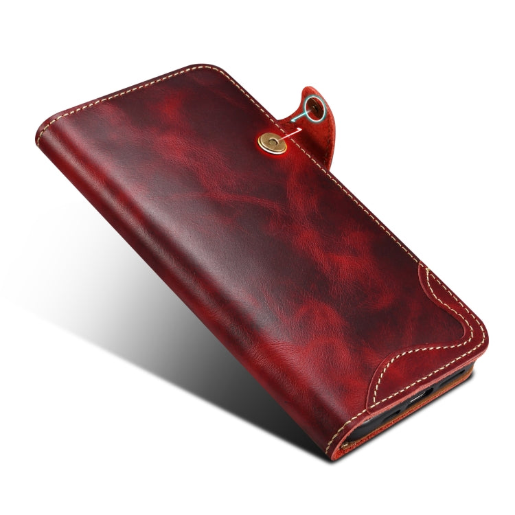 Custodia in vera pelle con bottone magnetico per iPhone 16