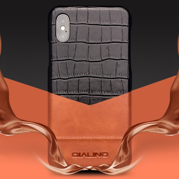 Custodia in pelle per iPhone X e XS con texture coccodrillo