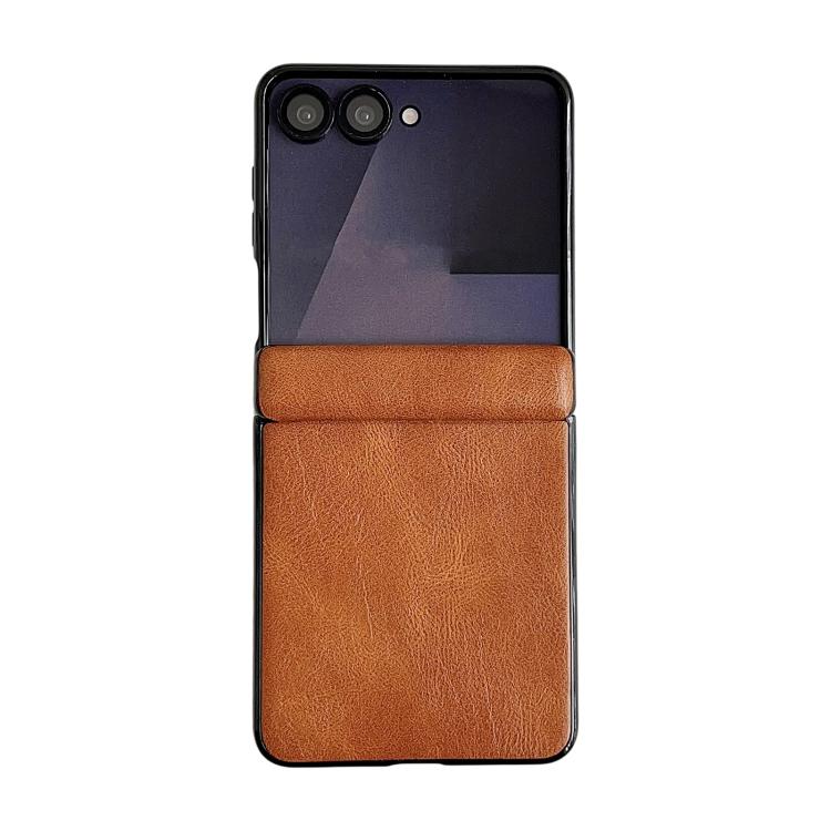 Custodia per telefono con texture Crazy Horse con asse magnetico integrato, For Samsung Galaxy Z Flip7, For Samsung Galaxy Z Flip6 / Flip7 FE, For Samsung Galaxy Z Flip5