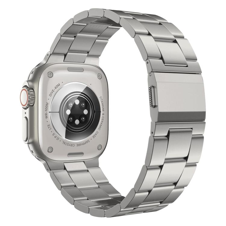 Cinturino per orologio in lega di titanio a tre maglie con chiusura Norman, For Apple Watch 46mm / 49mm / 45mm / 44mm