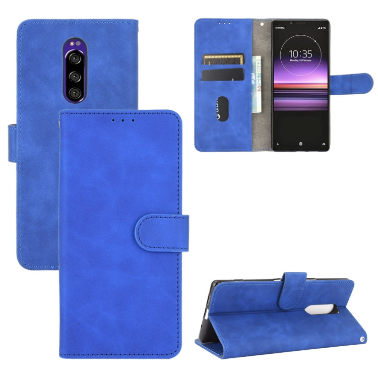 Tinta unita Skin Feel Fibbia magnetica Flip orizzontale Custodia in pelle PU con struttura in vitello con supporto e slot per schede e portafoglio, For Sony Xperia 1 II, For Sony Xperia 1, For Sony Xperia 5, For Sony Xperia 8