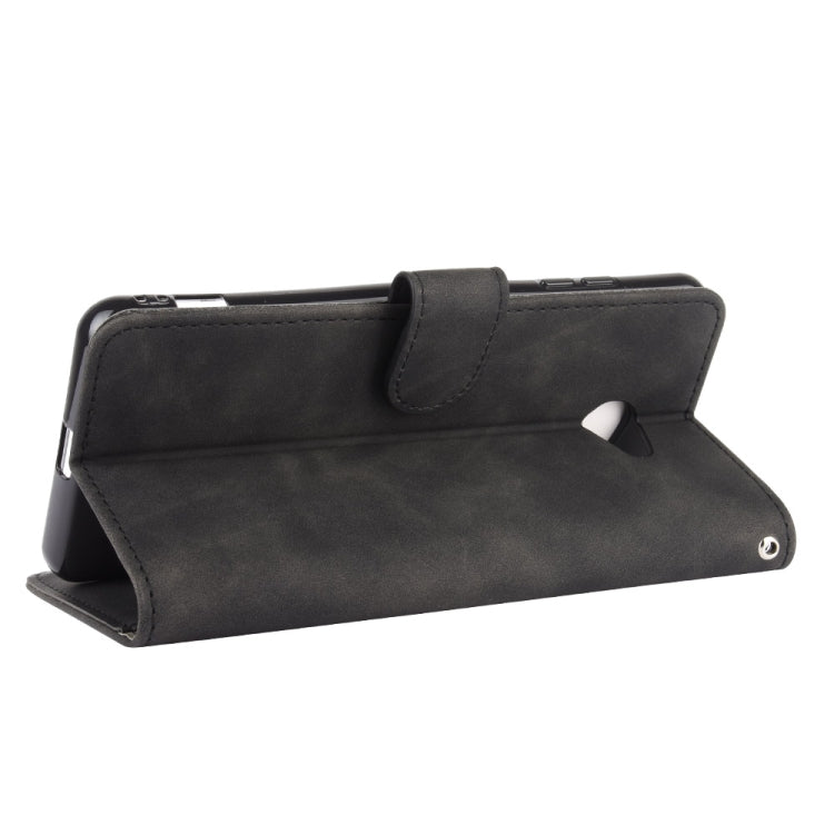 Tinta unita Skin Feel Fibbia magnetica Flip orizzontale Custodia in pelle PU con struttura in vitello con supporto e slot per schede e portafoglio, For Kyocera Basio 4 KYV47, For Kyocera DIGNO BX, For Kyocera Kantan Sumaho 2 (A001KC), For Rakuten mini