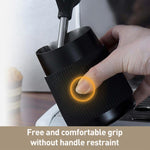 Tazza da latte art in acciaio inox da 420 ml con bocca obliqua, cilindro per schiumare il latte e caffè antiscottatura con scala graduata.
