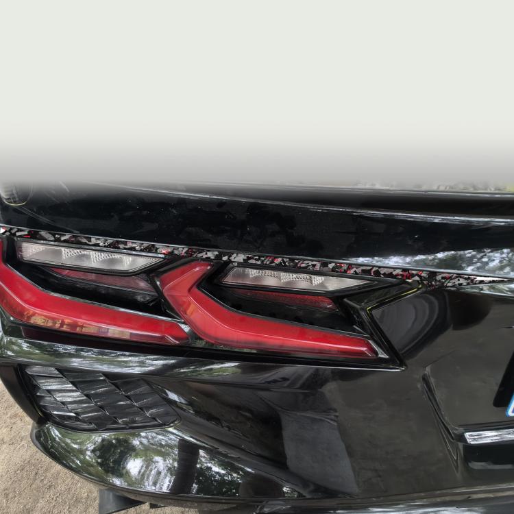 Set di 2 adesivi decorativi in fibra di carbonio con lamina dorata forgiata per fanali posteriori di auto Chevrolet Corvette C8 2020-, lato guidatore sinistro e destro., Taillight