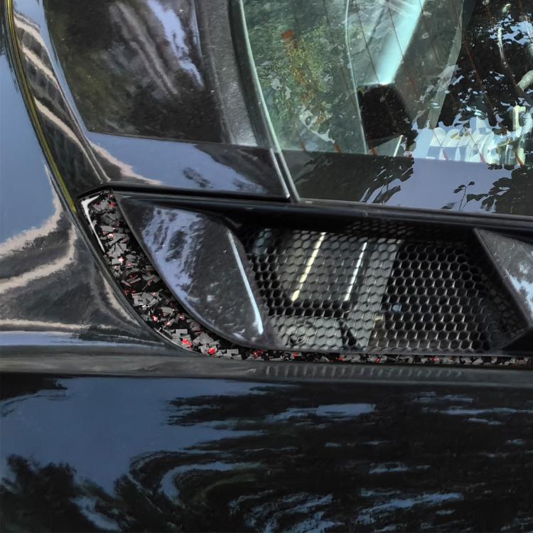 Set di 4 adesivi decorativi in fibra di carbonio con lamina dorata forgiata per prese d'aria del motore sul tetto dell'auto, per Chevrolet Corvette C8 2020-, lato guidatore sinistro e destro., Roof Engine Vents