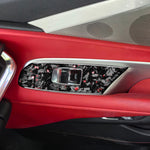 Set di 2 adesivi decorativi in fibra di carbonio con lamina dorata forgiata per finestrino auto Chevrolet Corvette C8 2020-, lato guidatore sinistro, Window Lift, Left Driver