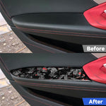 Set di 2 adesivi decorativi in fibra di carbonio con lamina dorata forgiata per bracciolo interno auto, per Chevrolet Corvette C8 2020-, lato guidatore sinistro e destro., Inside Armrest Panel