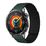 Cinturino per orologio magnetico in silicone con tre perline, 22mm