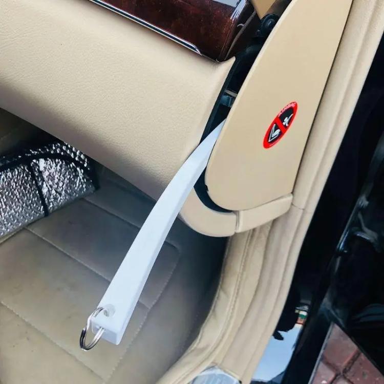 Attrezzo per la rimozione dei rivestimenti interni del pannello della portiera dell'auto Mercedes-Benz W110589035900