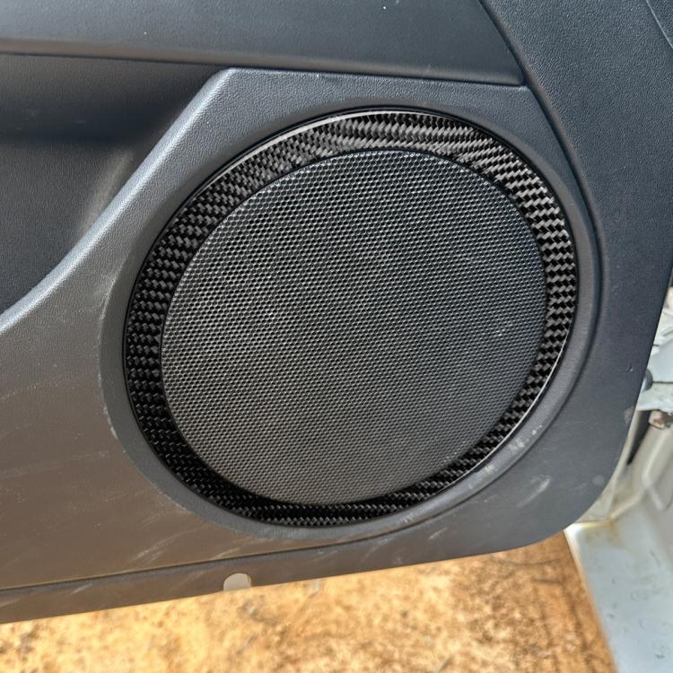 Set di 4 adesivi decorativi in fibra di carbonio per anello del clacson della portiera dell'auto, per SEAT Leon 2005-2012, lato guidatore sinistro e destro., Door Horn Ring