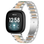 Cinturino per orologio xDfind con tre perline in metallo e resina, For Fitbit Versa 4 / 3 / Sense 2 / Sense