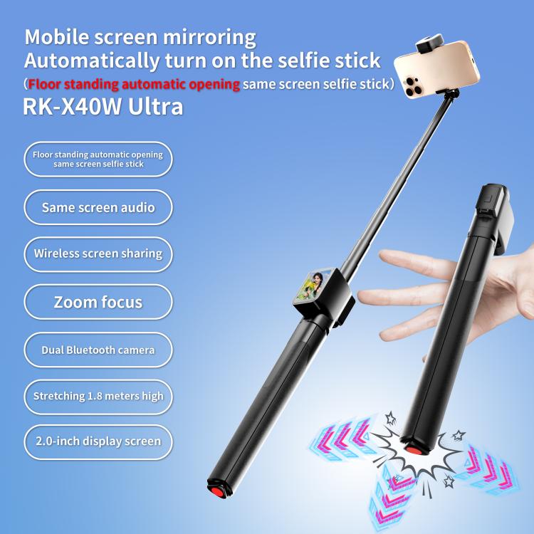 Proiettore portatile con schermo integrato e selfie stick