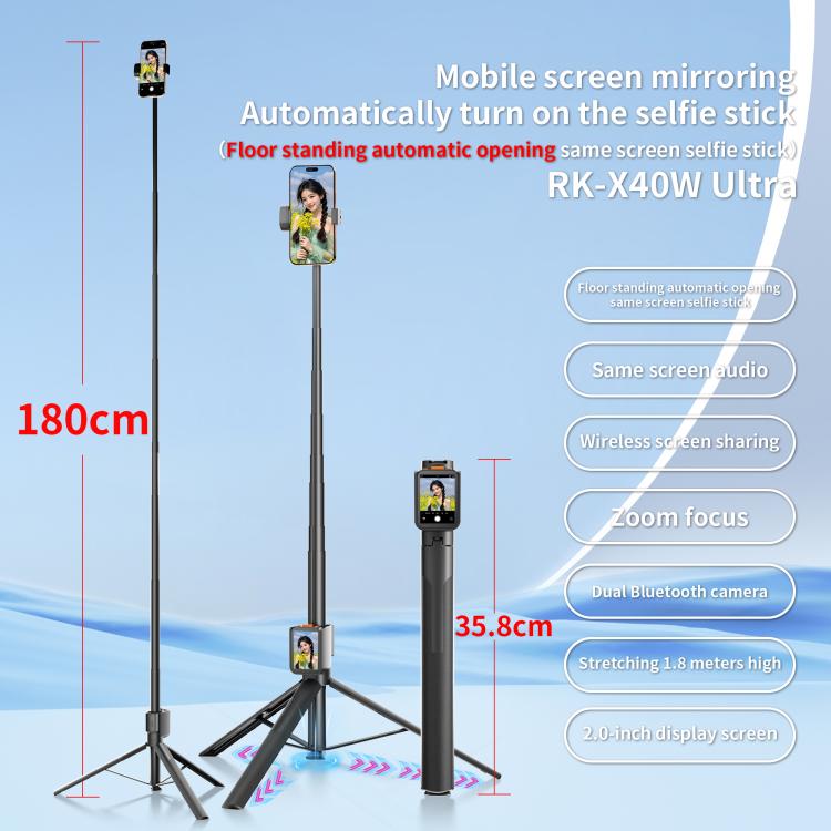 Proiettore portatile con schermo integrato e selfie stick