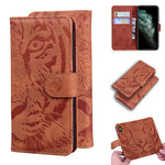 Custodia in pelle a ribalta orizzontale con motivo a tigre in rilievo con supporto, slot per carte e portafoglio, For iPhone 11, For iPhone 11 Pro, For iPhone 11 Pro Max, For iPhone XS / X