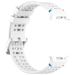 Cinturino per orologio xDfind in silicone traspirante con fibbia in lega argentata e fori., For Samsung Galaxy Watch8 / Watch8 Classic