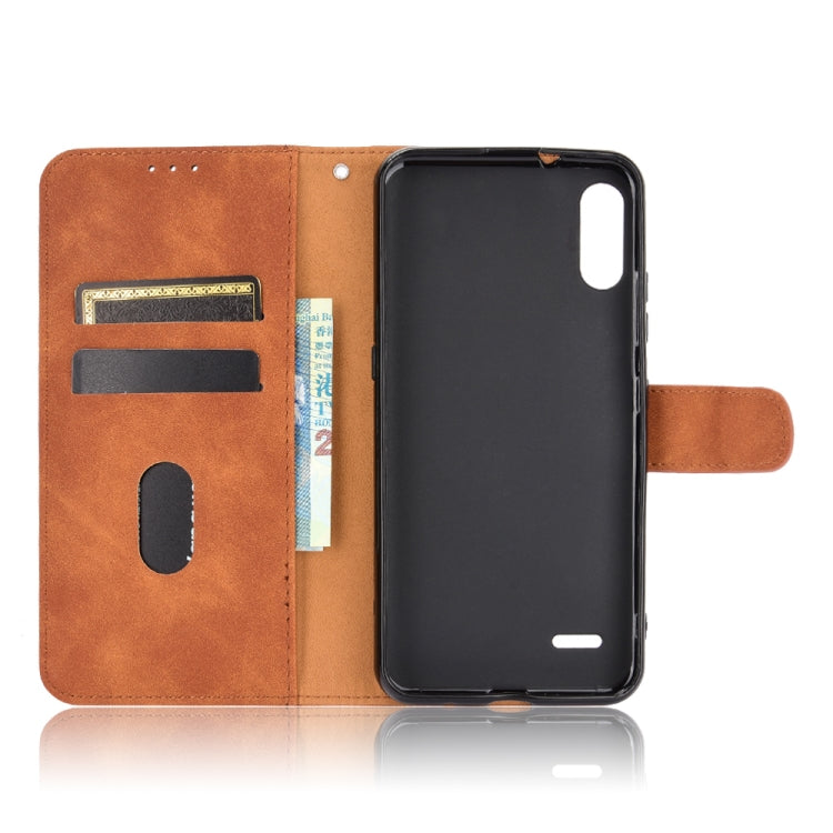 Tinta unita Skin Feel Fibbia magnetica Flip orizzontale Custodia in pelle PU con struttura in vitello con supporto e slot per schede e portafoglio, For LG K22, For OPPO  F17 Pro / A93 / Reno4 Lite, For Fujitsu F-42A / F-01L, For Motorola Moto G9 Plus