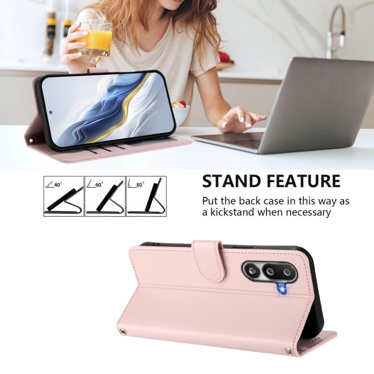 Custodia per telefono in pelle con ciondolo a forma di gatto e cuore in rilievo, completa di cinturino da polso., For Samsung Galaxy M36 5G, For Samsung Galaxy M56 5G
