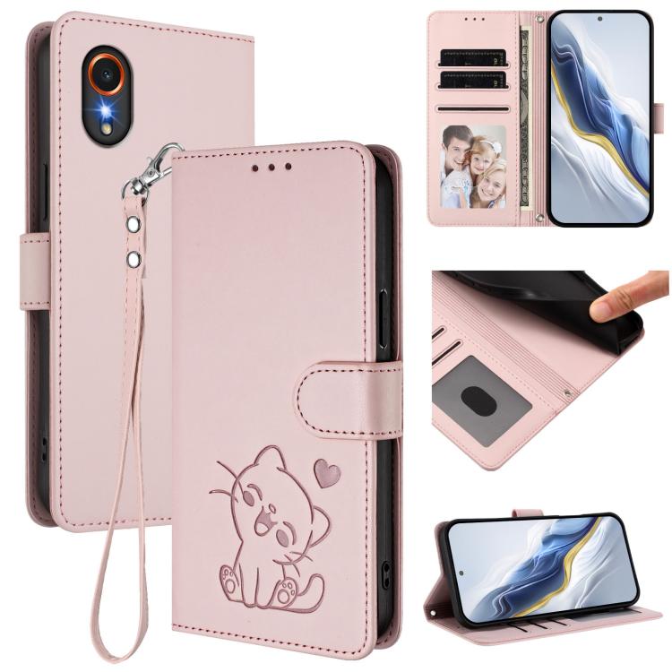 Custodia per telefono in pelle con ciondolo a forma di gatto e cuore in rilievo, completa di cinturino da polso., For Samsung Galaxy XCover7 Pro, For Samsung Galaxy XCover7 5G