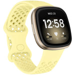 Cinturino per orologio xDfind in silicone traspirante con fori, tinta unita, per Fitbit Versa 3 / Sense, S, L