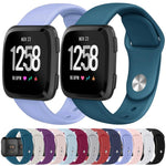 Cinturino in silicone tinta unita con fibbia a rivetto xDfind per Fitbit Versa 2 / Versa / Versa Lite, L