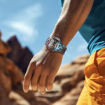 LC31 Smartwatch sportivo per attività all'aperto con schermo TFT Full Touch da 1,75 pollici, Bluetooth, chiamate e torcia.