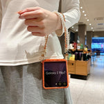 Custodia per telefono con cinturino e fibbia laterale, decorata con camelia in rilievo., For Samsung Galaxy Z Flip7 5G