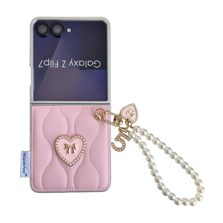 Custodia per telefono con cinturino da polso e texture a forma di cuore 3D effetto giacca imbottita., For Samsung Galaxy Z Flip6/7 FE, For Samsung Galaxy Z Fold7 5G, For Samsung Galaxy Z Flip7 5G, For Samsung Galaxy Z Flip5