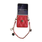 Custodia per telefono con cinturino da polso e motivo 3D a camelia, modello piumino., For Samsung Galaxy Z Flip6/7 FE, For Samsung Galaxy Z Fold7 5G, For Samsung Galaxy Z Flip7 5G, For Samsung Galaxy Z Flip5
