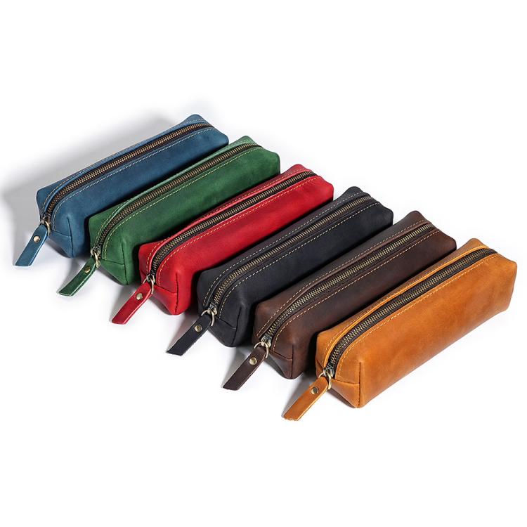 Astuccio portapenne in pelle Crazy Horse con cerniera, ideale per cancelleria e archiviazione.