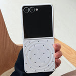 Cover per telefono con texture a onda magnetica e motivo a cuori lucidi, For Samsung Galaxy Z Flip7 5G