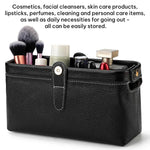 Comoda custodia in vera pelle lavabile per riporre gli strumenti per il trucco.