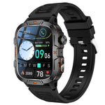 Smartwatch QX12 da 1,96 pollici con display IPS, certificazione IP68, ideale per sport all'aria aperta e dotato di torcia.
