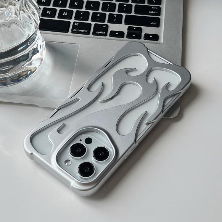 Custodia per telefono in TPU satinato con rivestimento spray a effetto fiamma cava., For iPhone 17 Pro Max, For iPhone 17 Pro, For iPhone 17, For iPhone Air, For iPhone 16 Pro Max, For iPhone 16 Pro, For iPhone 16 Plus, For iPhone 16