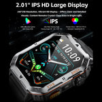 Smartwatch MT62 con display IPS da 2,01 pollici, batteria da 1000 mAh e torcia, ideale per avventure all'aria aperta.