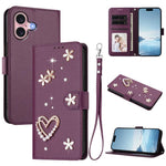ZS01 Custodia per telefono a doppio strato in ecopelle vegana con motivo floreale a cuori e cinturino da polso, For iPhone 16 Pro, For iPhone 16 Plus, For iPhone 16