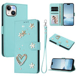 ZS01 Custodia per telefono a doppio strato in ecopelle vegana con motivo floreale a cuori e cinturino da polso, For iPhone 15, For iPhone 14 Plus, For iPhone 14 / 13
