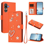 ZS01 Custodia per telefono a doppio strato in ecopelle vegana con motivo floreale a cuori e cinturino da polso, For Samsung Galaxy M36 5G, For Samsung Galaxy A07 4G / A06 5G, For Samsung Galaxy A17 / A26 5G