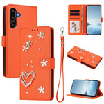 ZS01 Custodia per telefono a doppio strato in ecopelle vegana con motivo floreale a cuori e cinturino da polso, For Samsung Galaxy M56 5G, For Samsung Galaxy F16 5G / M16 5G, For Samsung Galaxy F06 5G / M06 5G