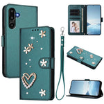 ZS01 Custodia per telefono a doppio strato in ecopelle vegana con motivo floreale a cuori e cinturino da polso, For Samsung Galaxy M56 5G, For Samsung Galaxy F16 5G / M16 5G, For Samsung Galaxy F06 5G / M06 5G